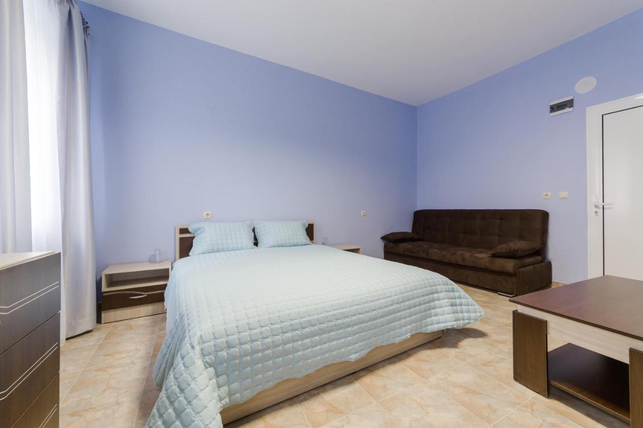Семеен Хотел Пауталия Kyustendil Habitación foto